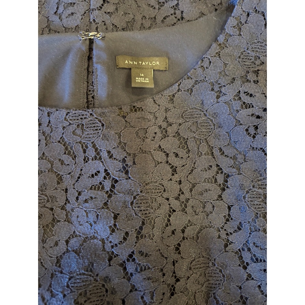Ann Taylor Navy Lace Bell Sleeve Sheath Dress Women Size 14 - Picture 3 of 8